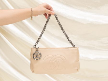 Chanel Timeless Lambskin Chain Pochette Supply