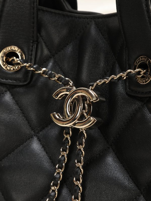 Chanel 2019 Lambskin Bucket Chain Bag Online Sale