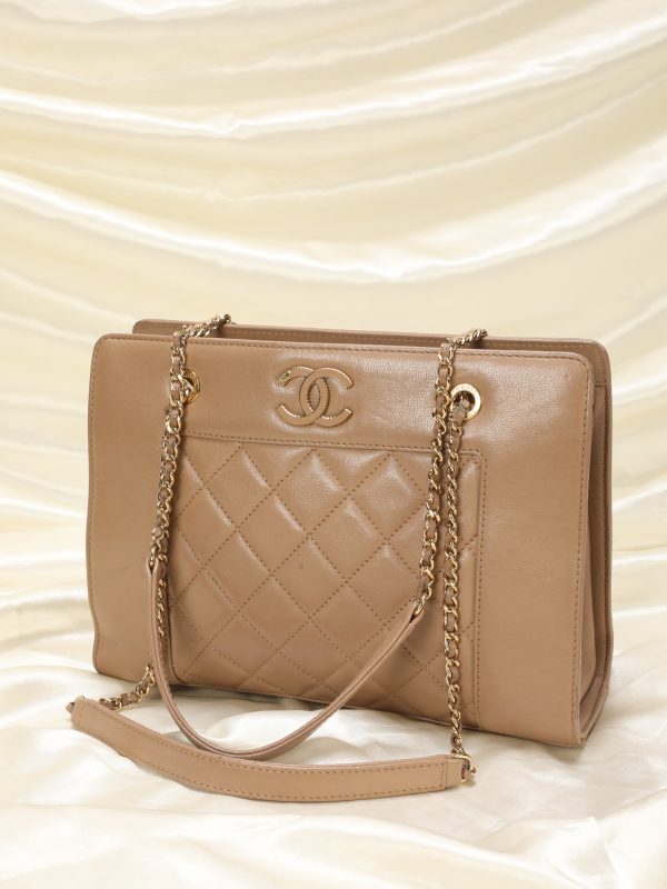 Chanel Lambskin Nude Chain Tote Hot on Sale