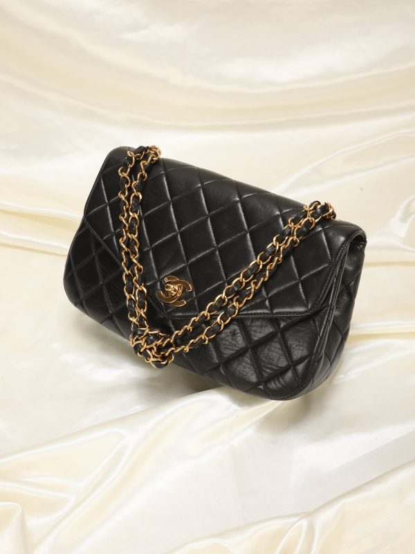 Extremely Rare Chanel Lambskin Knotted Half Flap Online Sale