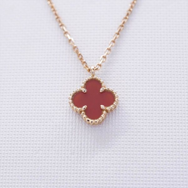 Van Cleef & Arpels VCA  Sweet Alhambra Pendant Carnelian Necklace Fashion