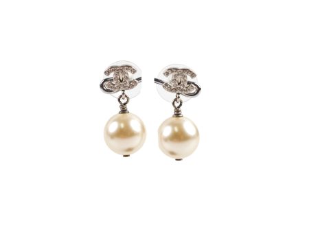 Chanel CC Pearl Drop Earrings Costume Jewellery Online Hot Sale