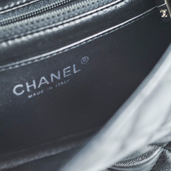 Chanel Classic Flap Square Lambskin Black Mini - Series 20 Online