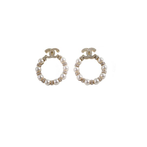 Chanel CC Logo Pearl Wreath Earrings on Sale