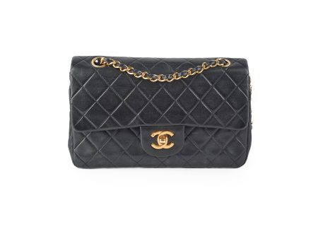 Chanel Vintage Classic Flap Lambskin Black - Series 1 Supply