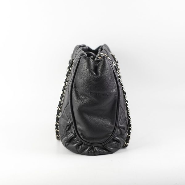 Chanel Quilted Chain Tote Tote Black Online now