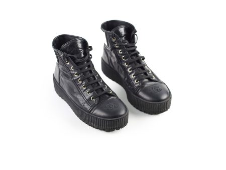 Chanel Calfskin Cap Toe Lace Up Boots Black Size 40.5C Online Sale